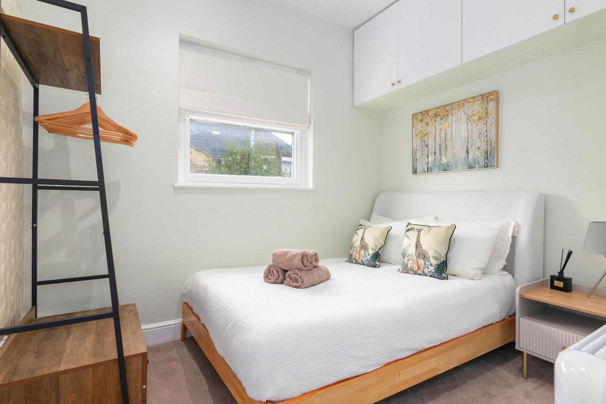 Cosy Flat 5 Min From Holland Park Station! London Apartment Exterior photo