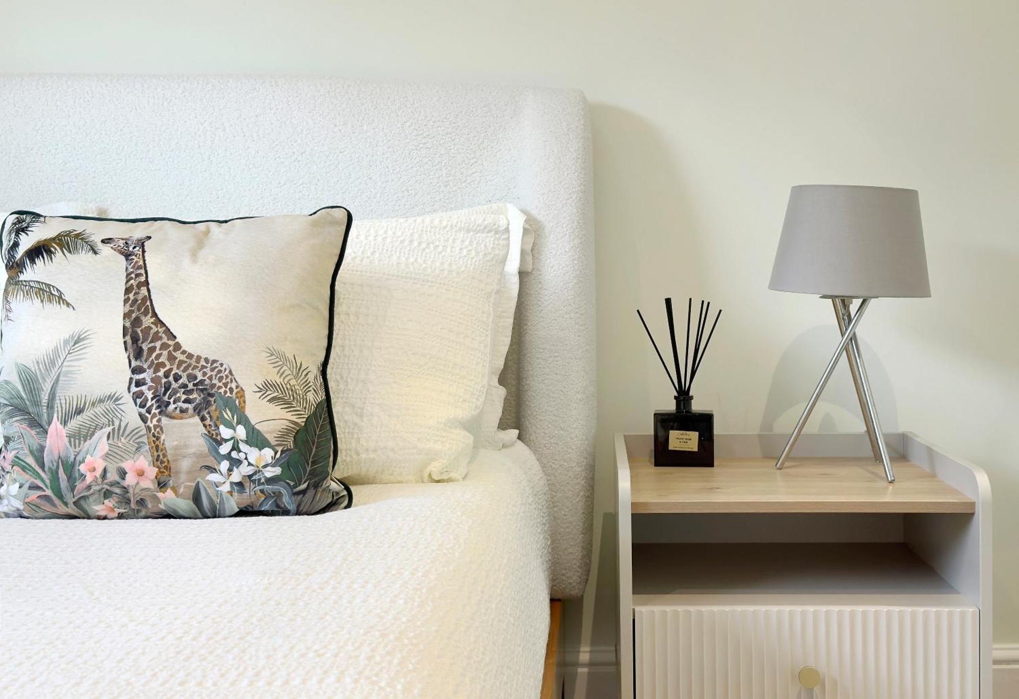 Cosy Flat 5 Min From Holland Park Station! London Apartment Exterior photo