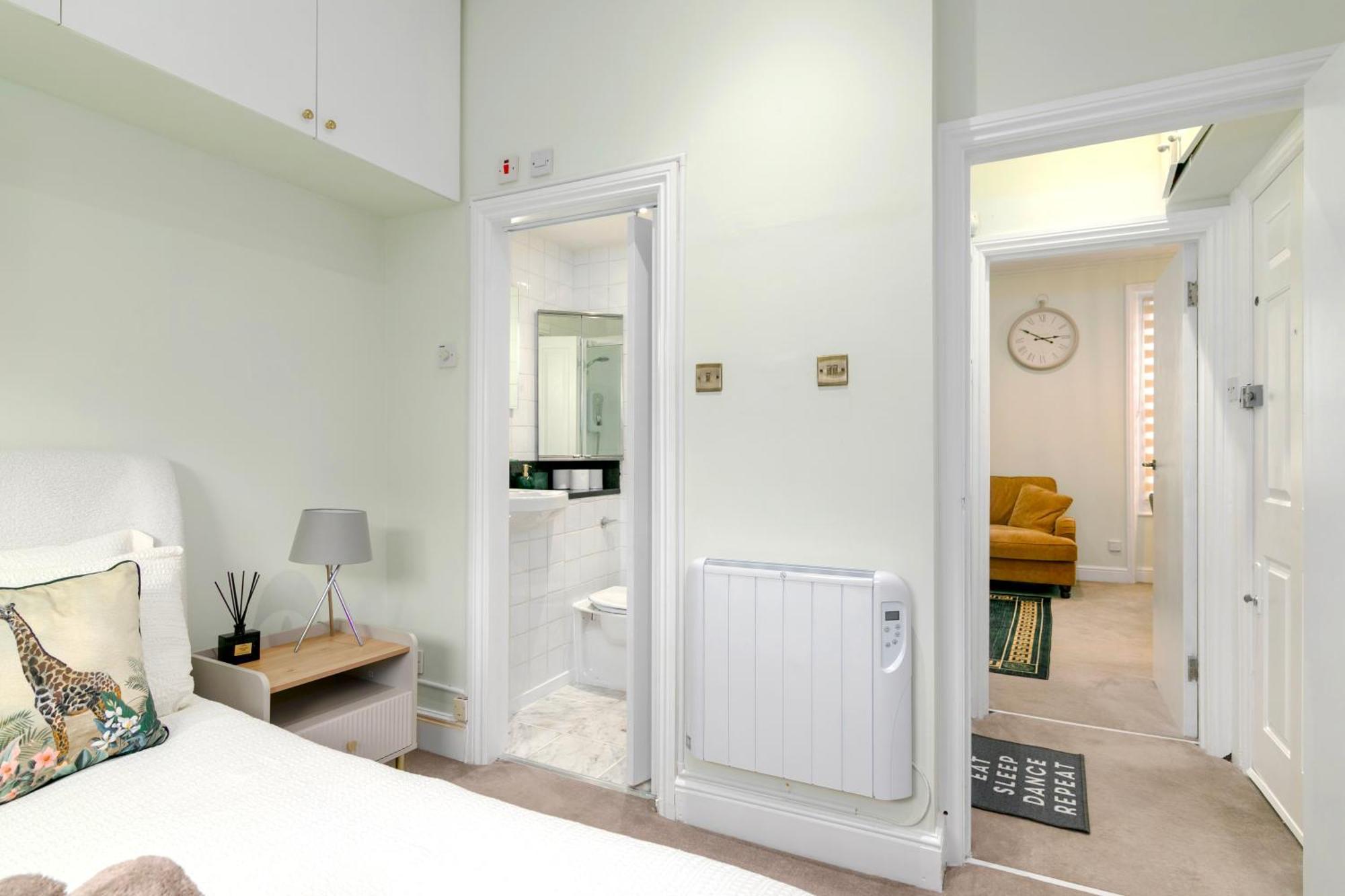 Cosy Flat 5 Min From Holland Park Station! London Apartment Exterior photo